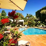 Alojamento de Acomodação e Pequeno-almoço Casa Risa & Mexilhoeira Grande