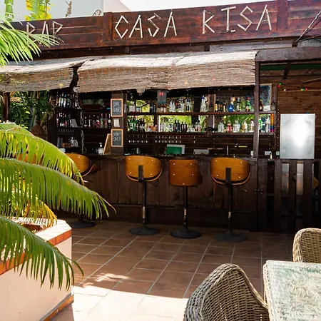 Casa Risa & Bed and Breakfast *
