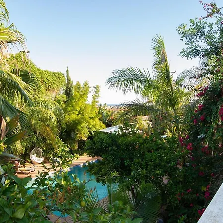 Casa Risa & Bed & Breakfast Mexilhoeira Grande