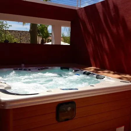 Casa Risa & Bed & Breakfast Mexilhoeira Grande