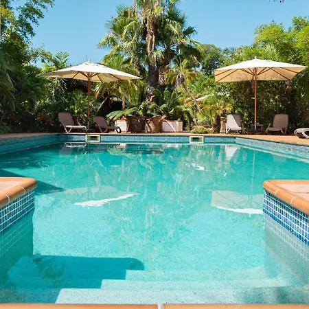 Bed & Breakfast Casa Risa & *