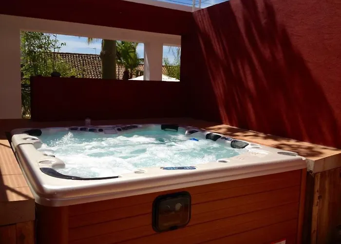 Casa Risa & Frühstückspension Mexilhoeira Grande