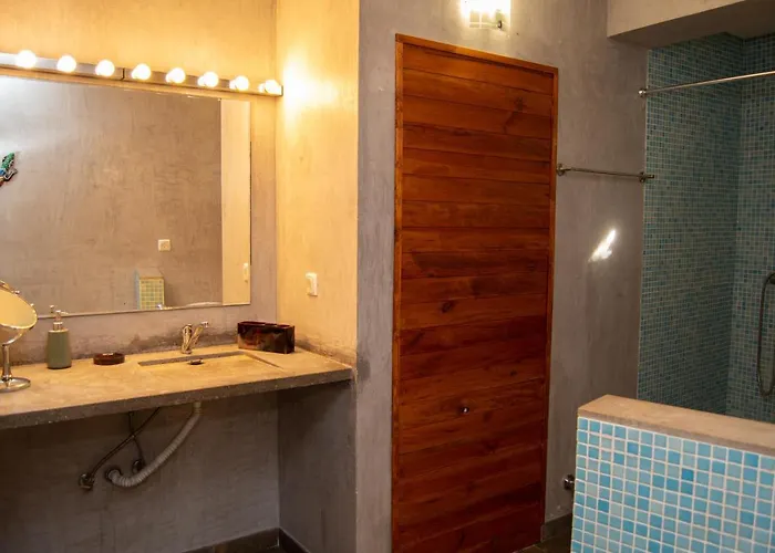 Bed & Breakfast Casa Risa & *